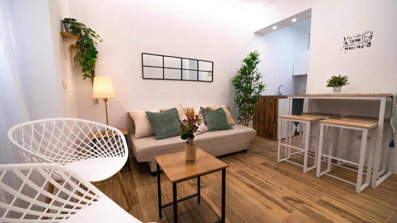 2 A 6 Pax Museos Y Ronda De Atocha Apartment Madrid Exterior photo